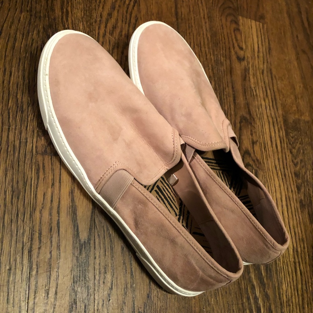 Light pink suede flats